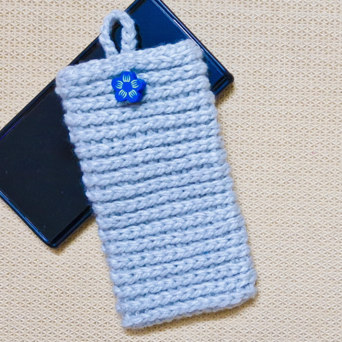 Easy DIY Ribbed Crochet Mobile Pouch Easy DIY Ribbed Crochet Mobile Pouch