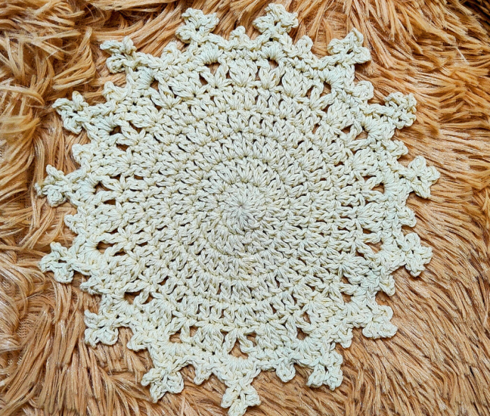 Easy Crochet Snowflake Doily Easy Crochet Snowflake Doily